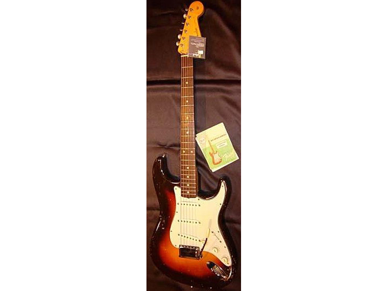 即納！最大半額！ file.4] イシバシ | Sunburst Color 3 Stratocaster Fender 1960 ギター
