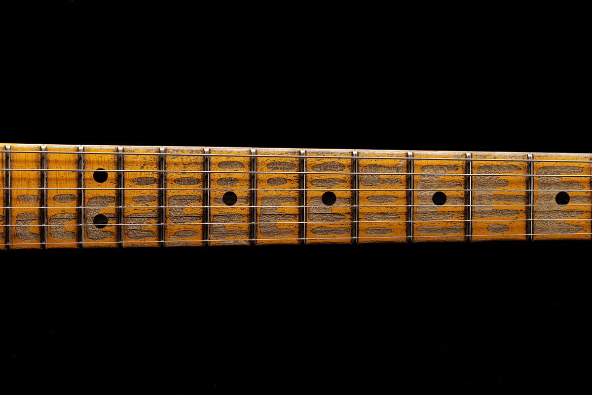 MICHIYA HARUHATA STRATOCASTER