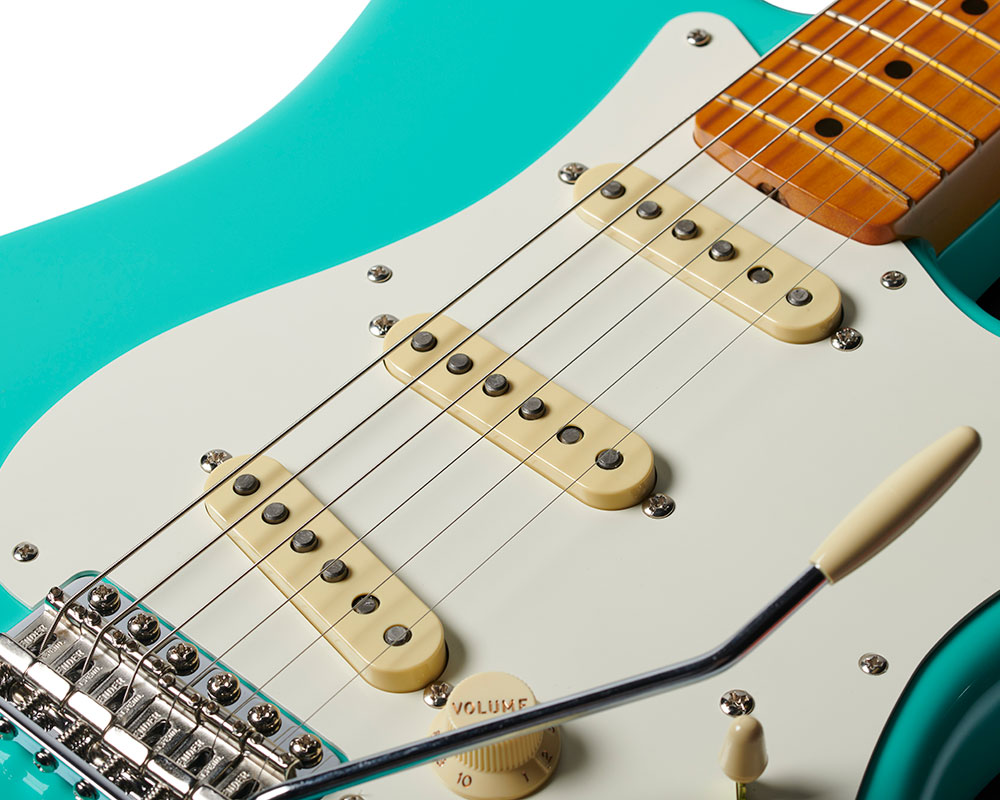 Stratocaster（ストラトキャスター）