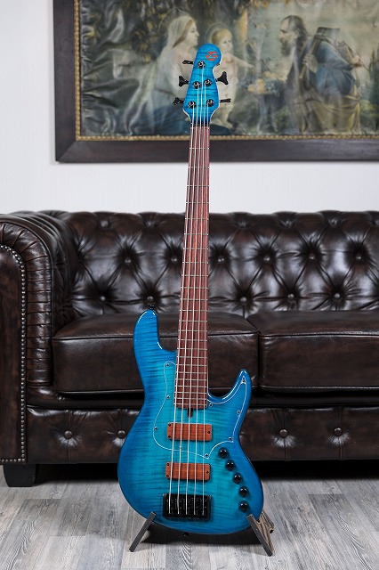 Elwood L Custom 5st Flame Maple Top Ash 2Tone Turquoise Blue