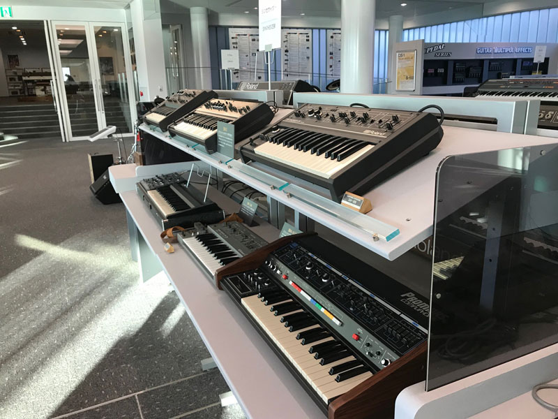 Roland4