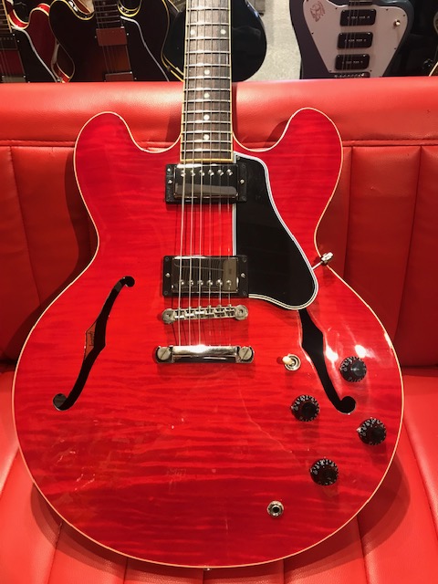 本日入荷のUsed Gibson Guitar『Memphis ES-335 Figured Cherry -2014