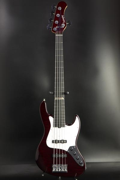 123683 B