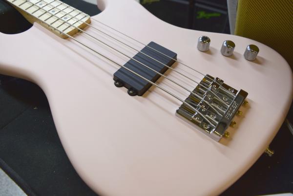 Fender USA Flea Signature Active Jazz Bassを解体してみました! | 石橋楽器 新宿店 ブログ