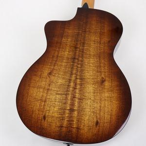 56913 B
