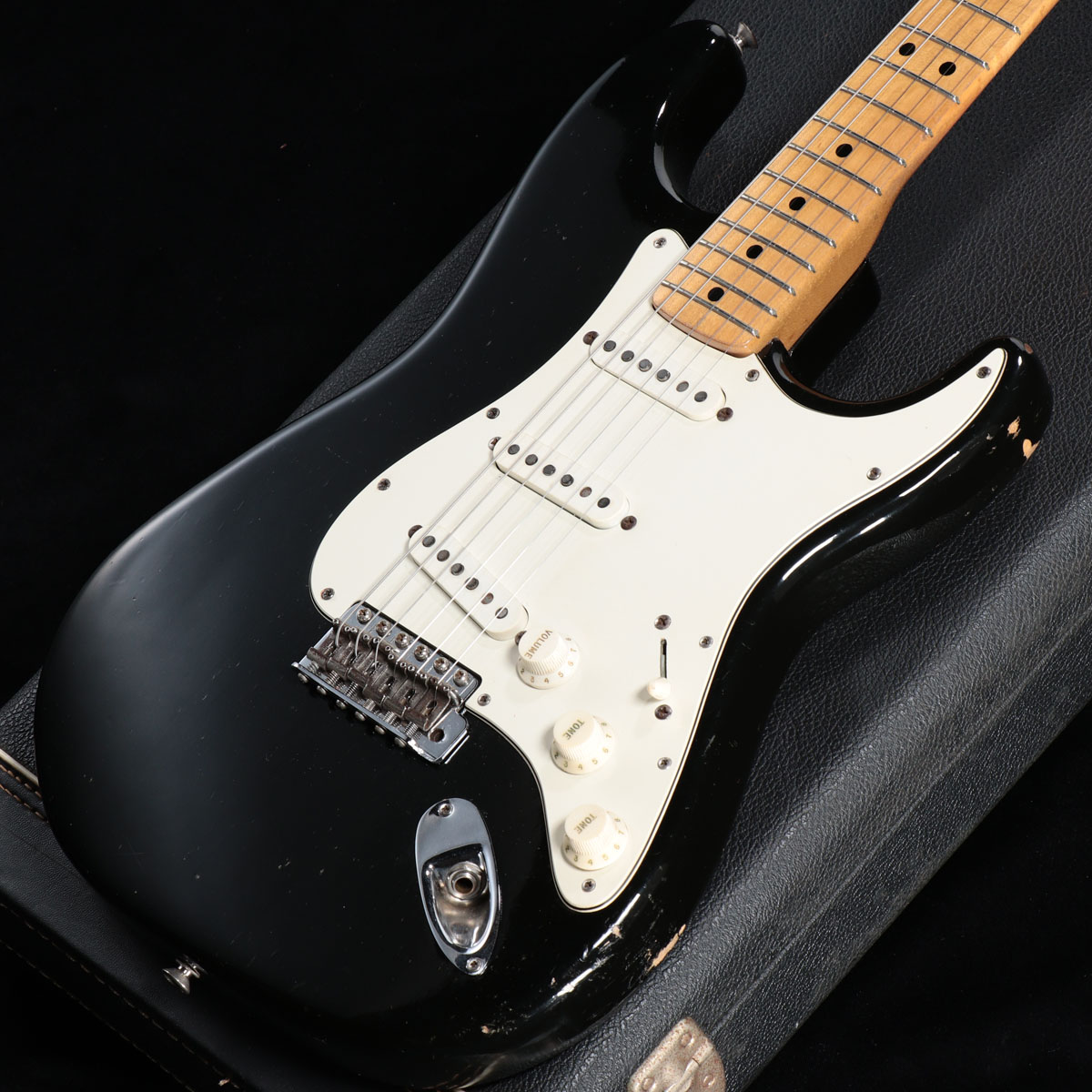【渋谷店VINTAGEブログ＃31】 FENDER / 1972年製 Stratocaster Alder Body Black/Maple Finger Board