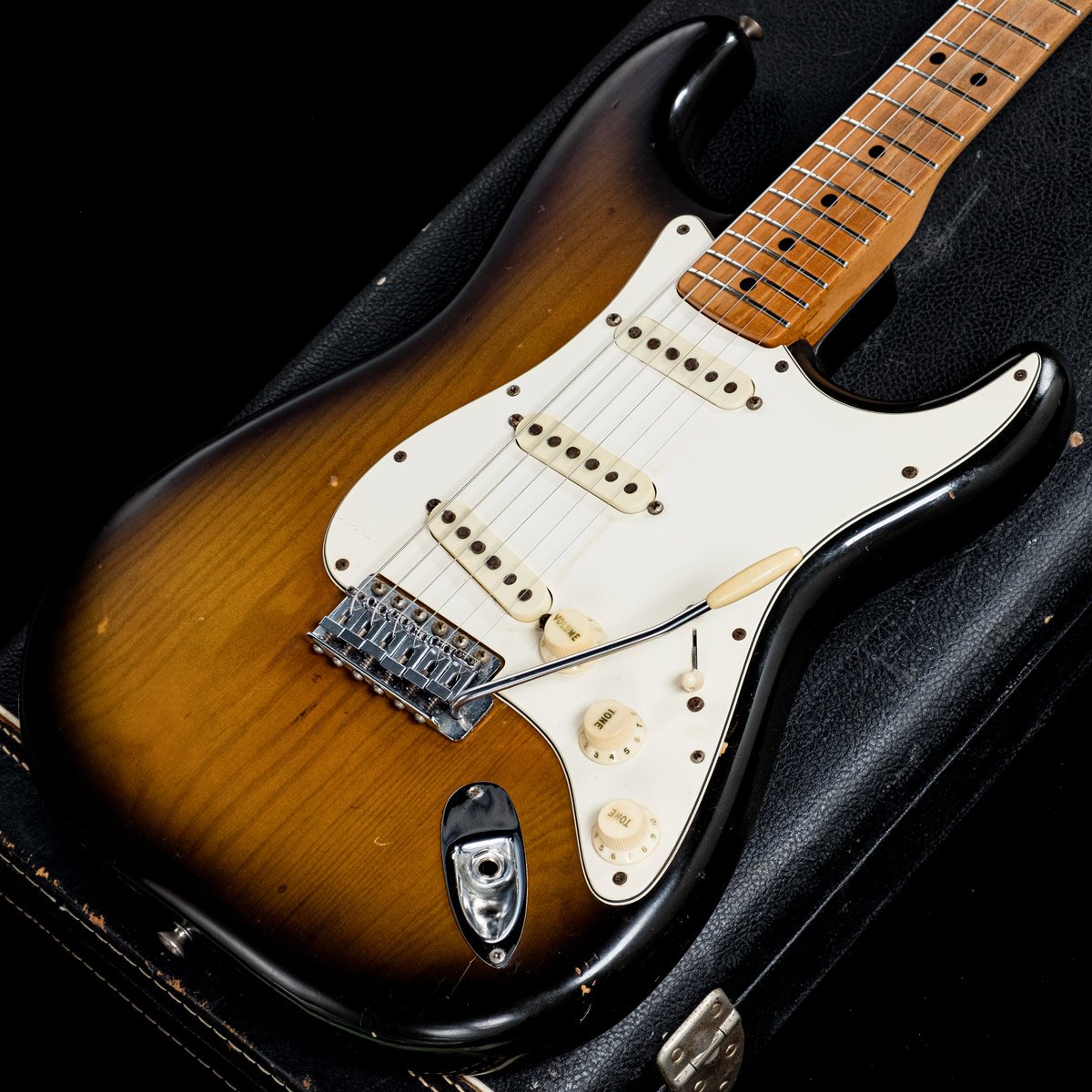 【渋谷店VINTAGEブログ＃15】 FENDER / 1975年製 Stratocaster Alder Body / Maple Finger Board Sunburst