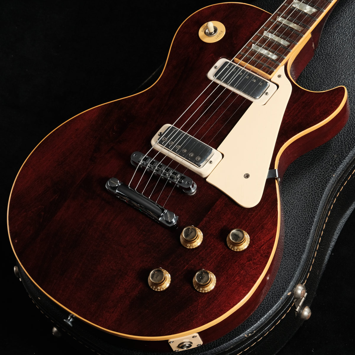 【渋谷店VINTAGEブログ＃16】 GIBSON / 1975年製 Les Paul Deluxe Wine Red