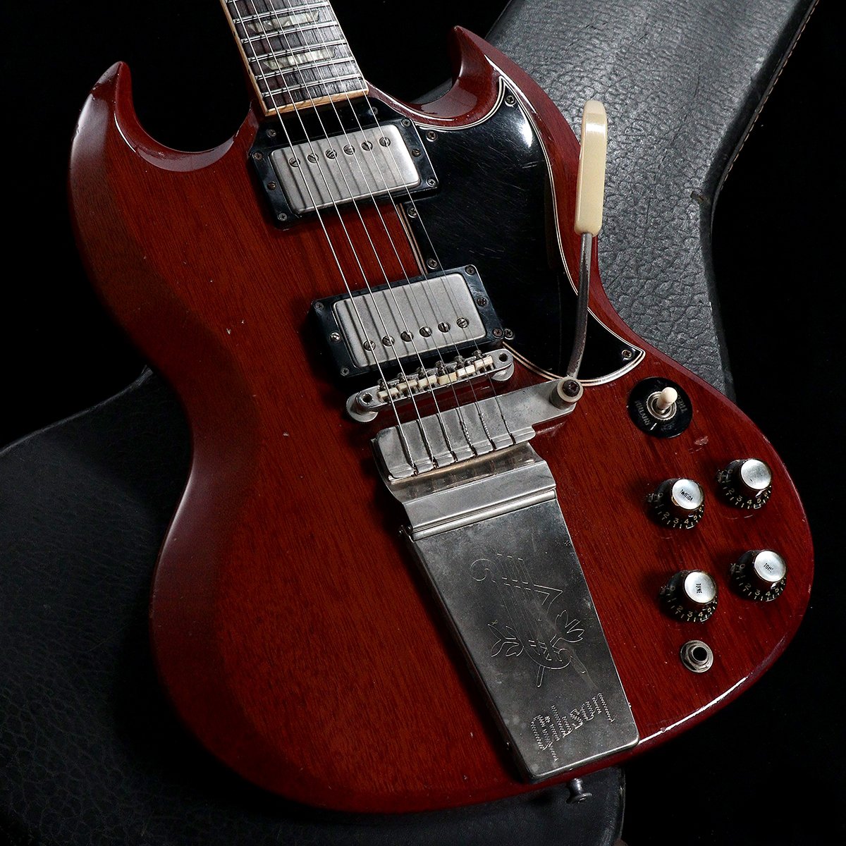 【渋谷店VINTAGEブログ#70】GIBSON / 1963年製 SG Standard Long Vibrola