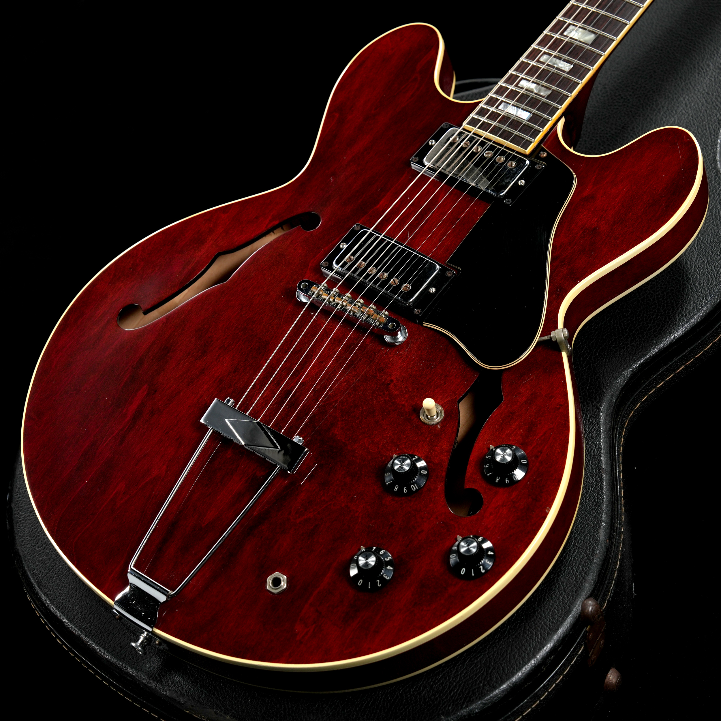 【渋谷店VINTAGEブログ＃86】 GIBSON / 1974-75年製 ES-335TD