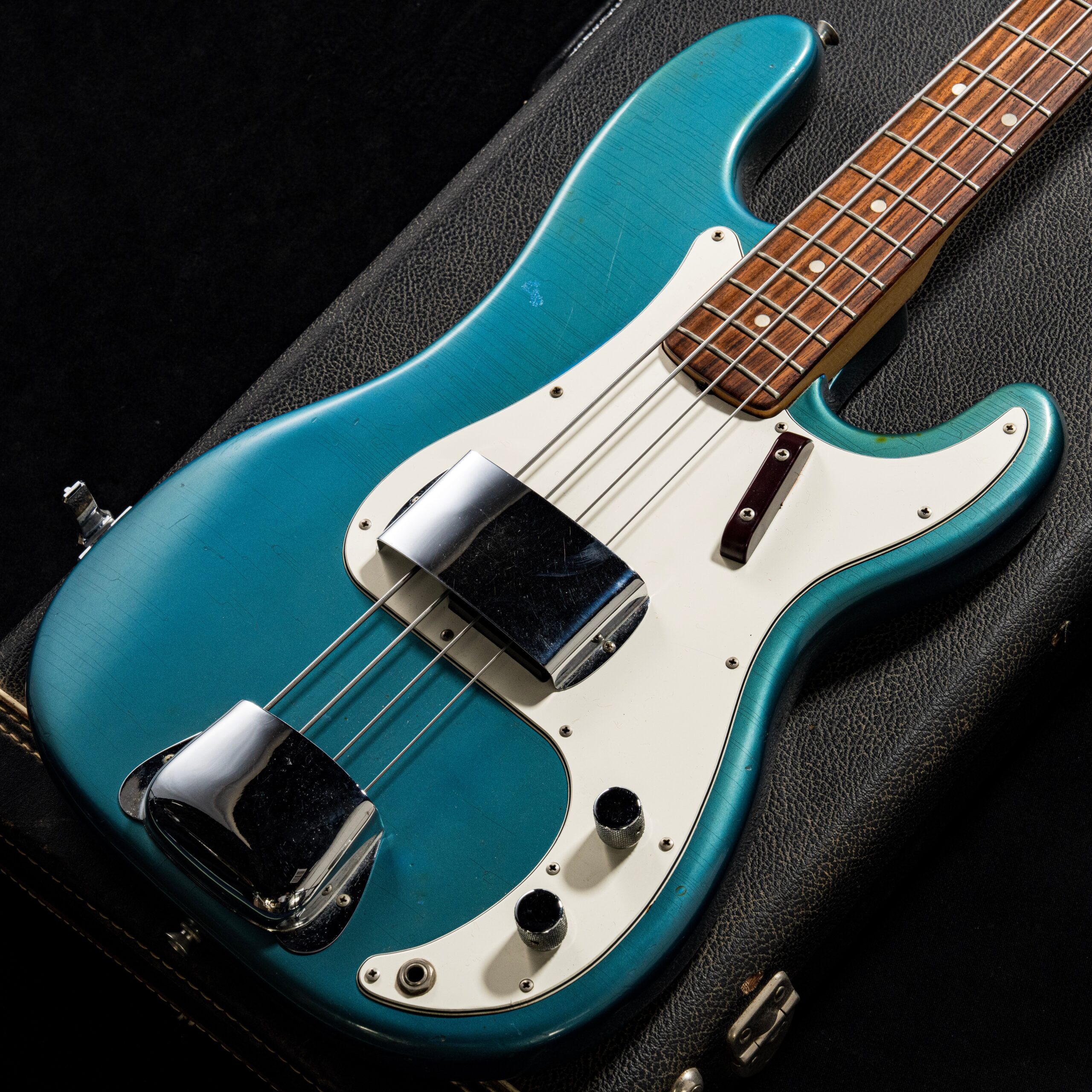 【渋谷店VINTAGEブログ＃91】Fender / 1972年製 Precision Bass Lake Placid Blue