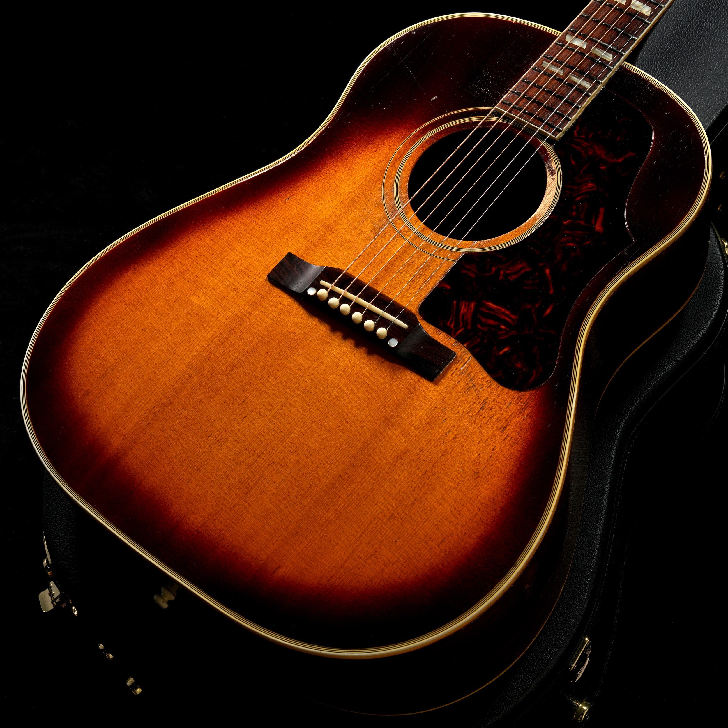 【渋谷店VINTAGEブログ＃104】GIBSON / 1957年製 Southern Jumbo