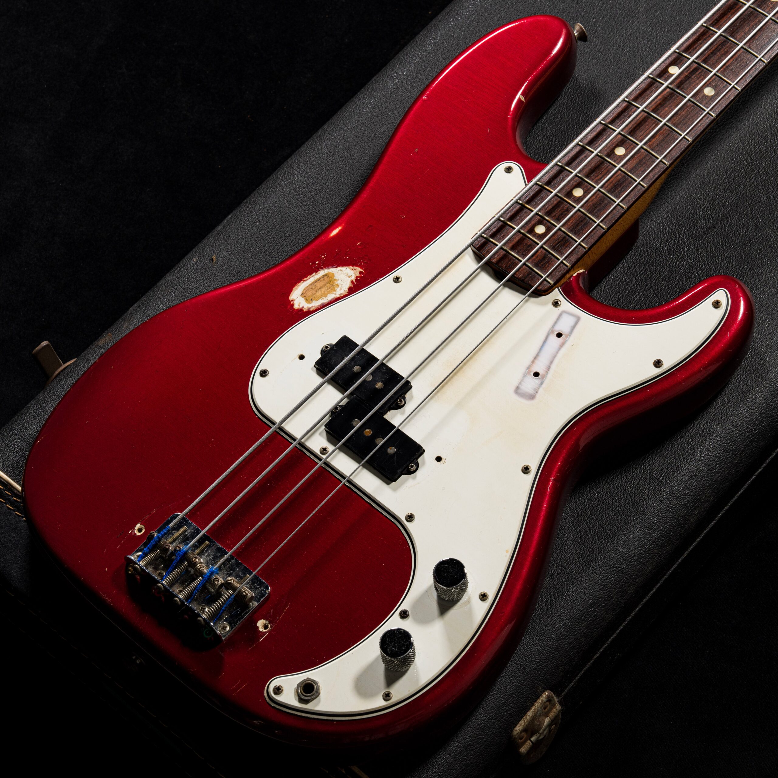 【渋谷店VINTAGEブログ#113】Fender / 1965-1966年製 Precision Bass Candy Apple Red