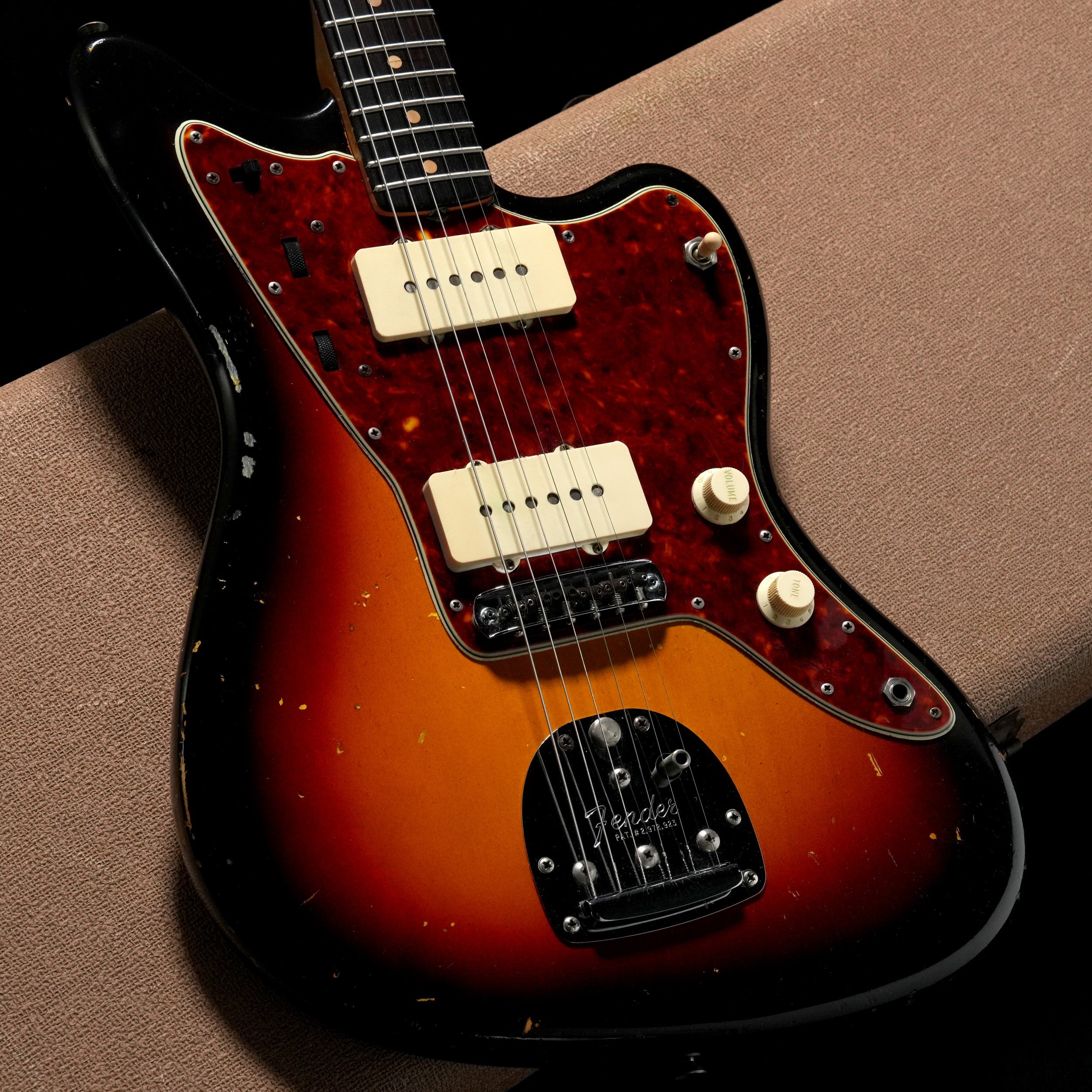 【渋谷店VINTAGEブログ#128】Fender / 1962年製 Jazzmaster Sunburst