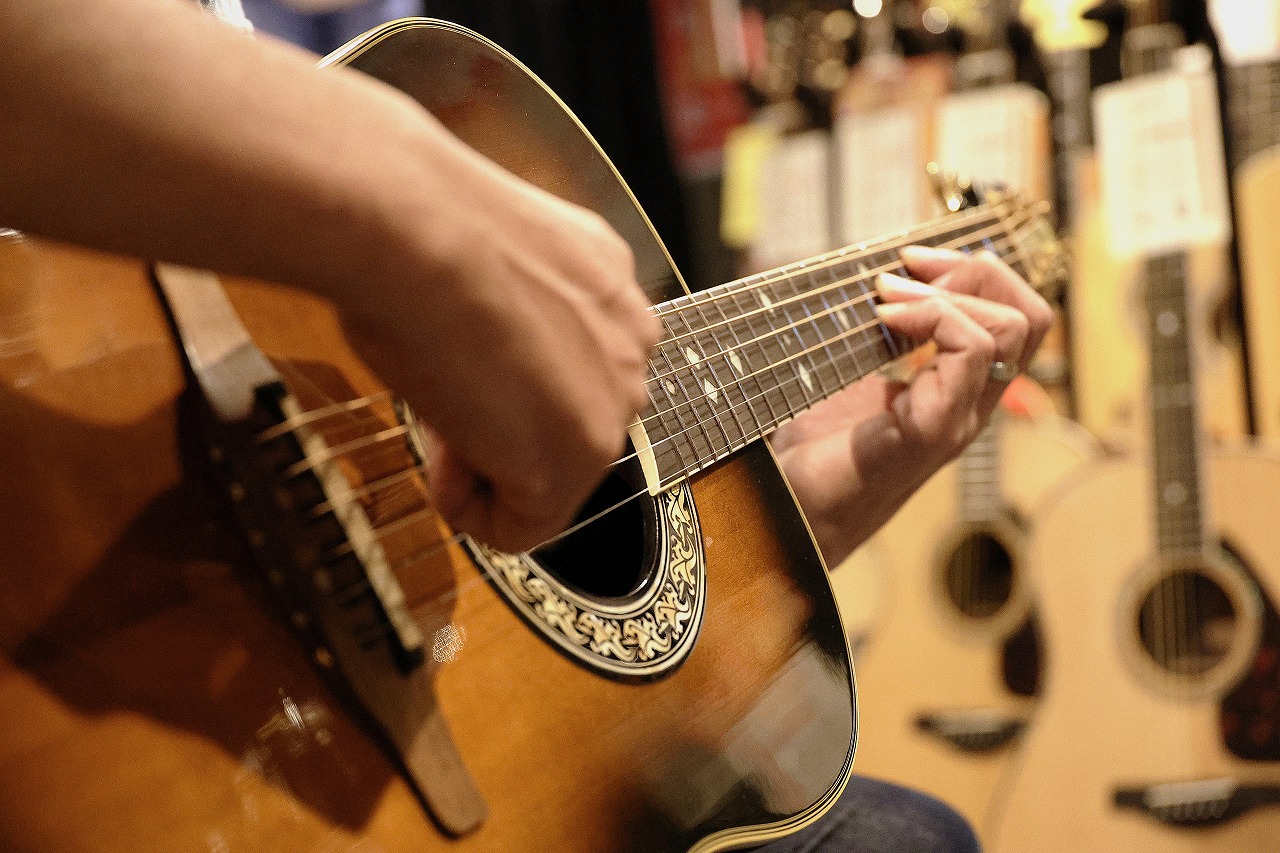 往年の人気ギター、グレン・キャンベルのシグネチャー・モデルをご紹介